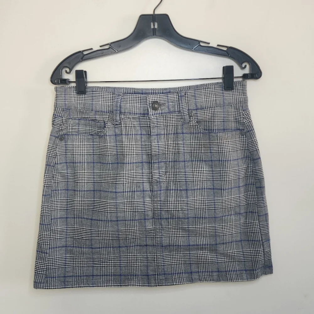 Women's American Eagle Outfitters Plaid Mini Skirt Sz 6
